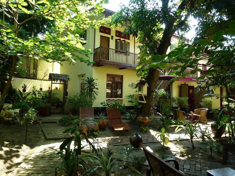 Alamanda Inn, Boutique Hotel And French Restaurant Yangon Luaran gambar