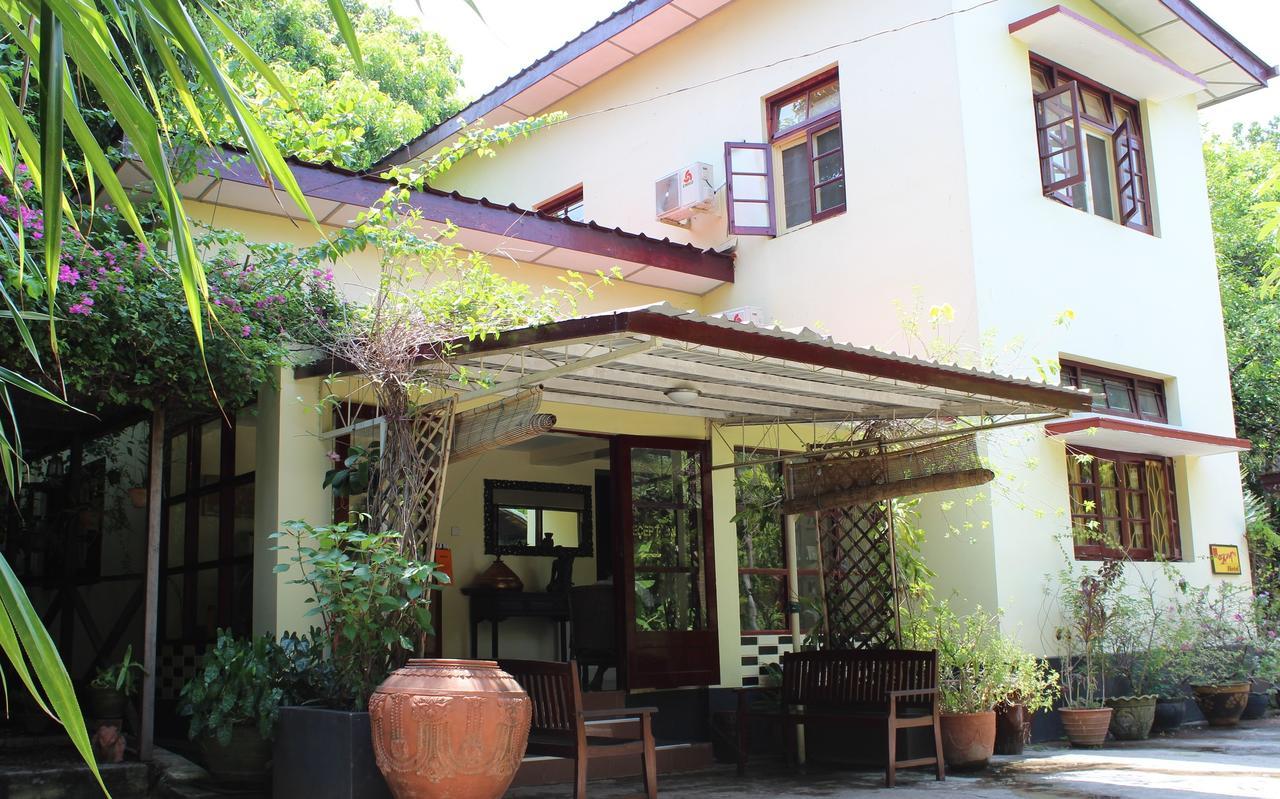 Alamanda Inn, Boutique Hotel And French Restaurant Yangon Luaran gambar