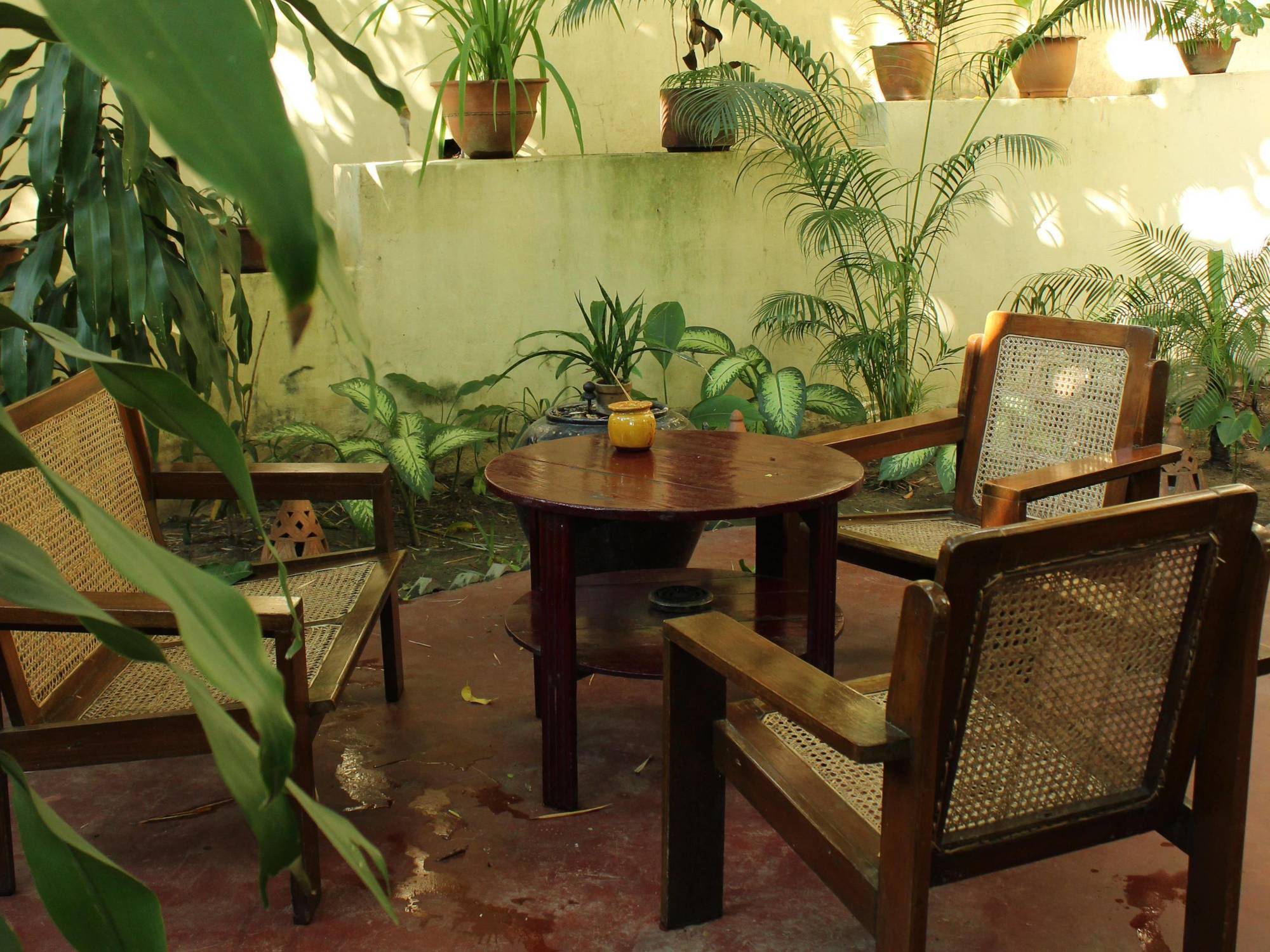 Alamanda Inn, Boutique Hotel And French Restaurant Yangon Luaran gambar